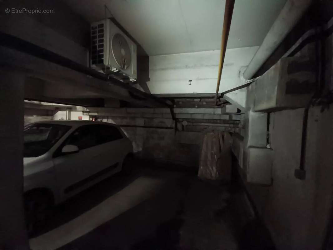 Parking à NICE