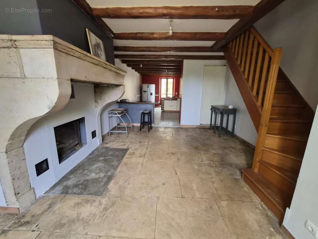 Maison 348 m² à Francheville  - photo 3