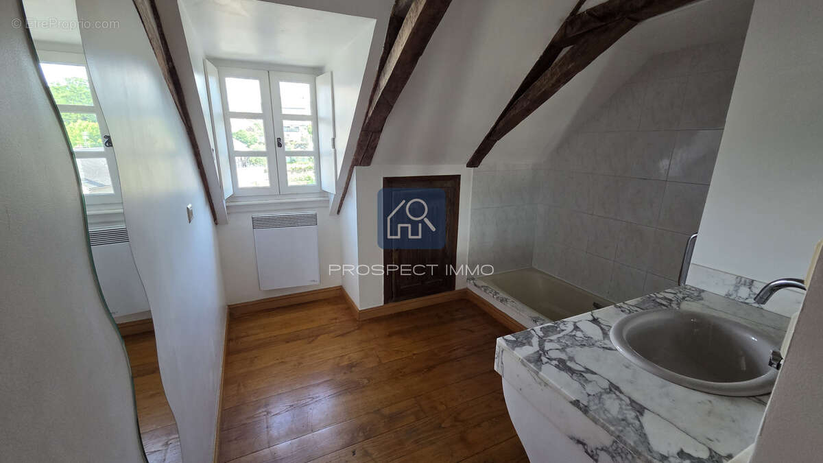 Appartement à ESPALION