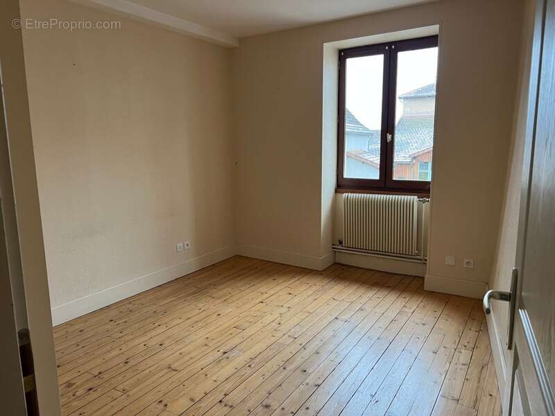 Maison à CHAUFFAILLES