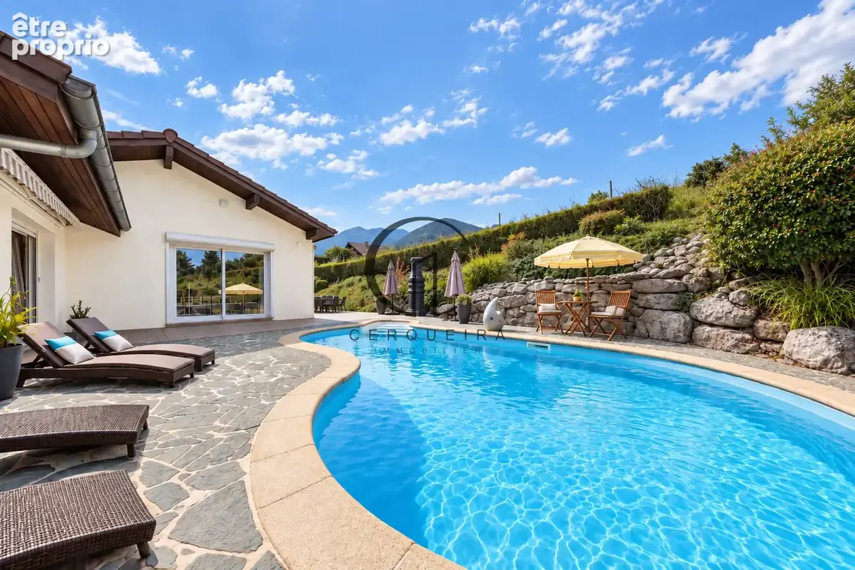Maison 7 pièces 175 m² · à Lugrin · 175 m² · 695 000 €