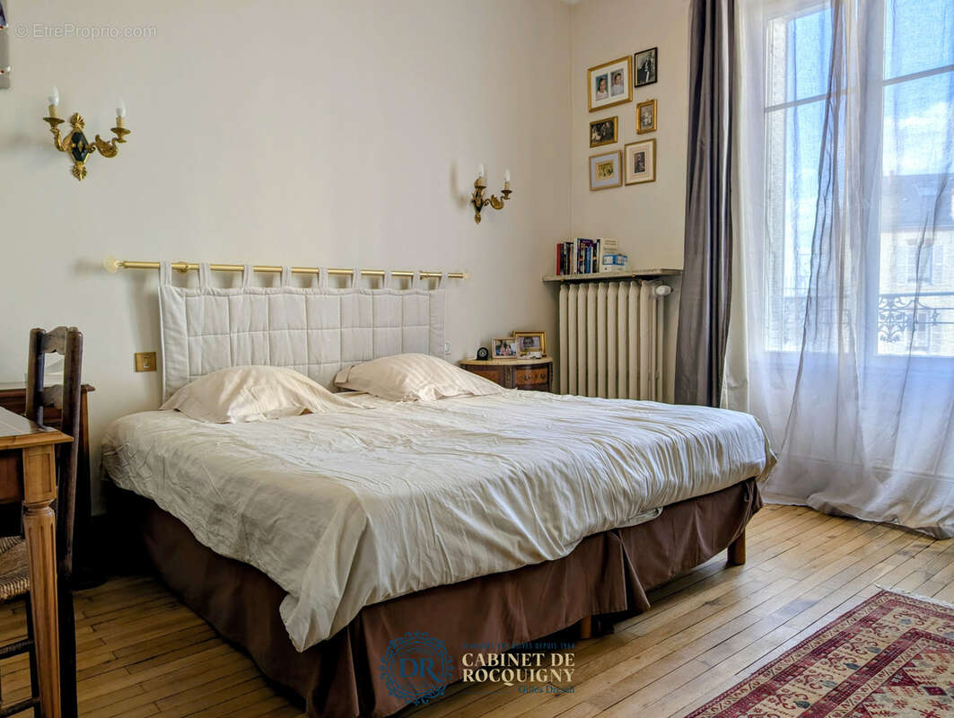 A vendre maison bourgeoise orleans dunois - photo 14