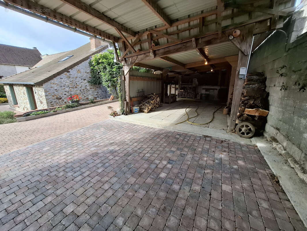 Maison à MONTMIRAIL