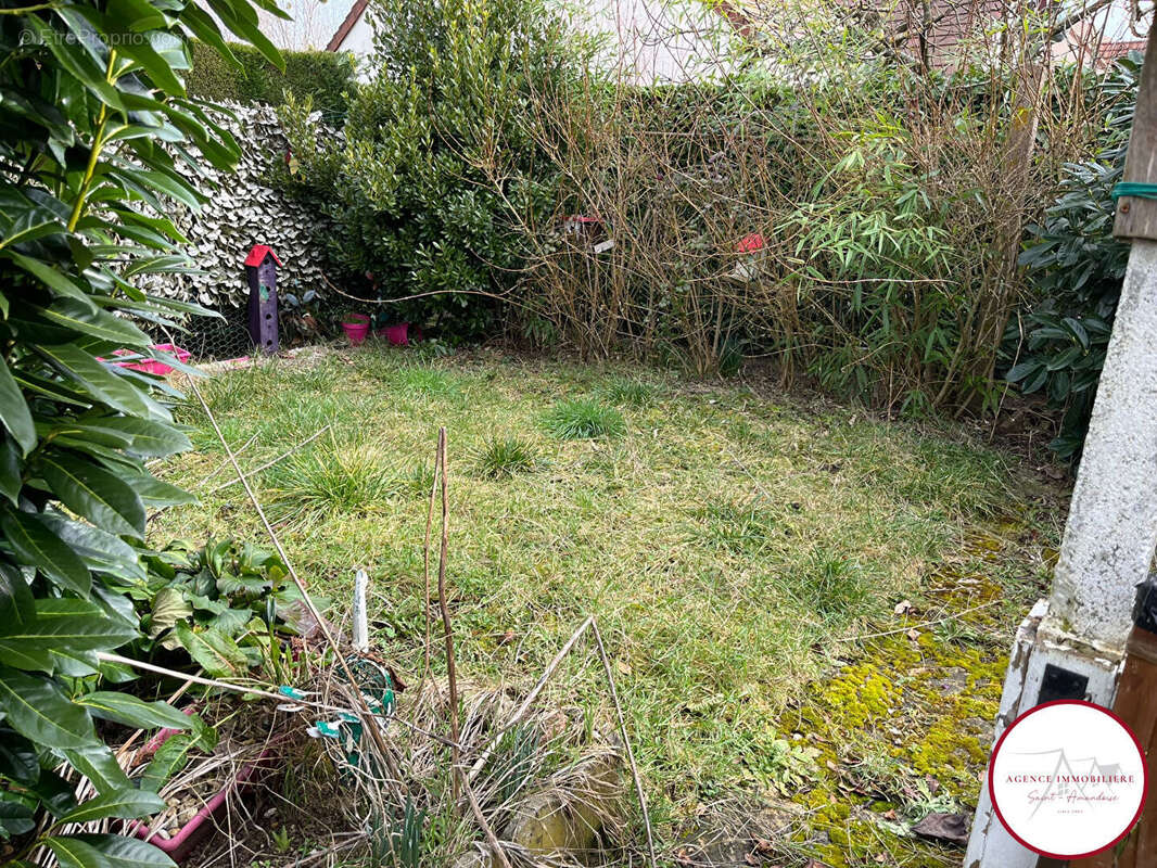 Maison à SAINT-AMAND-MONTROND