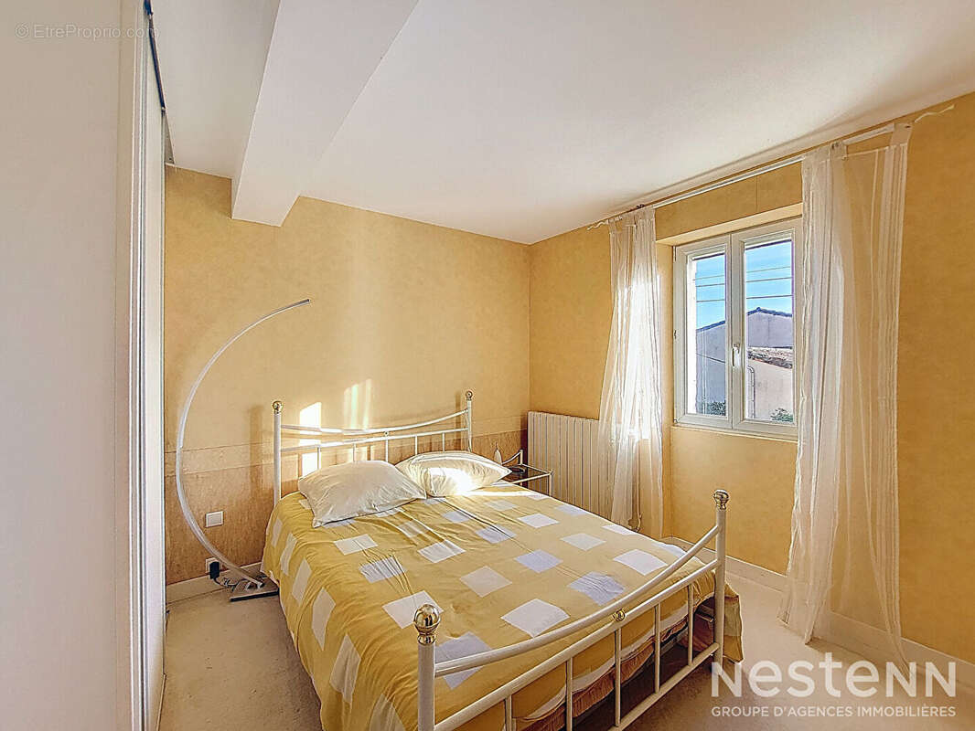 A Vendre Maison en pierre rénovée de 175 m² avec jardin et garage dans un hameau de Condom - photo 16