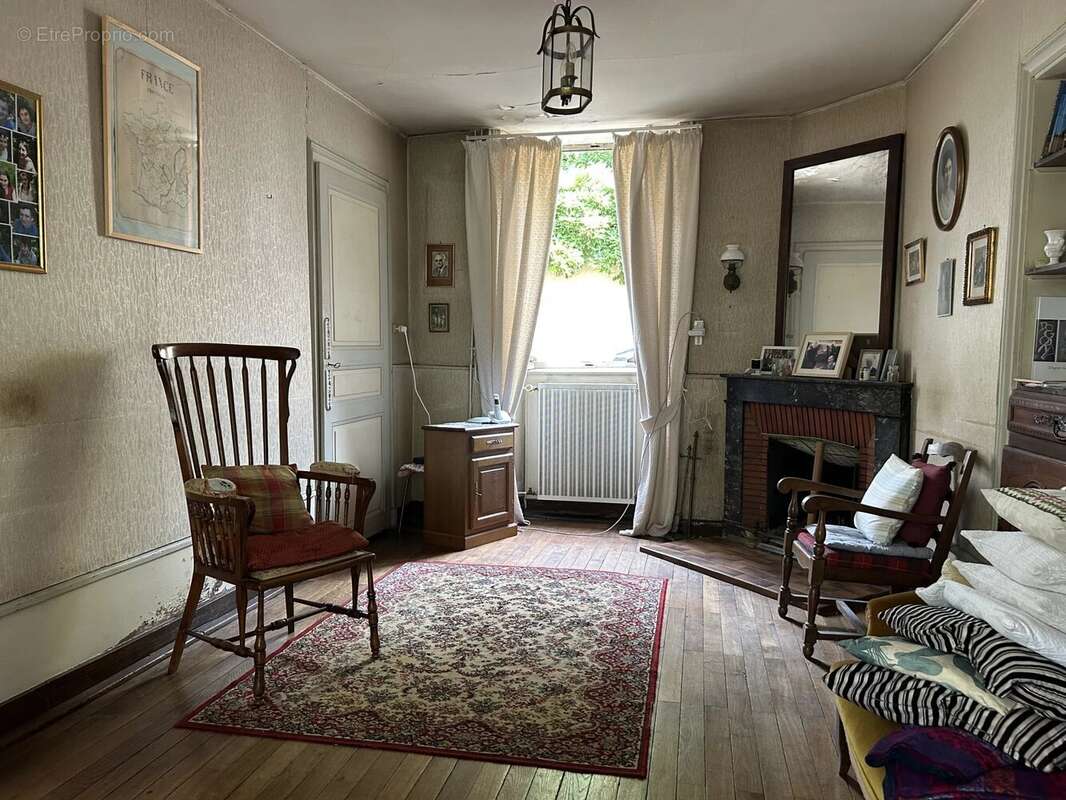 Maison 265 m² à Bressuire  - photo 10