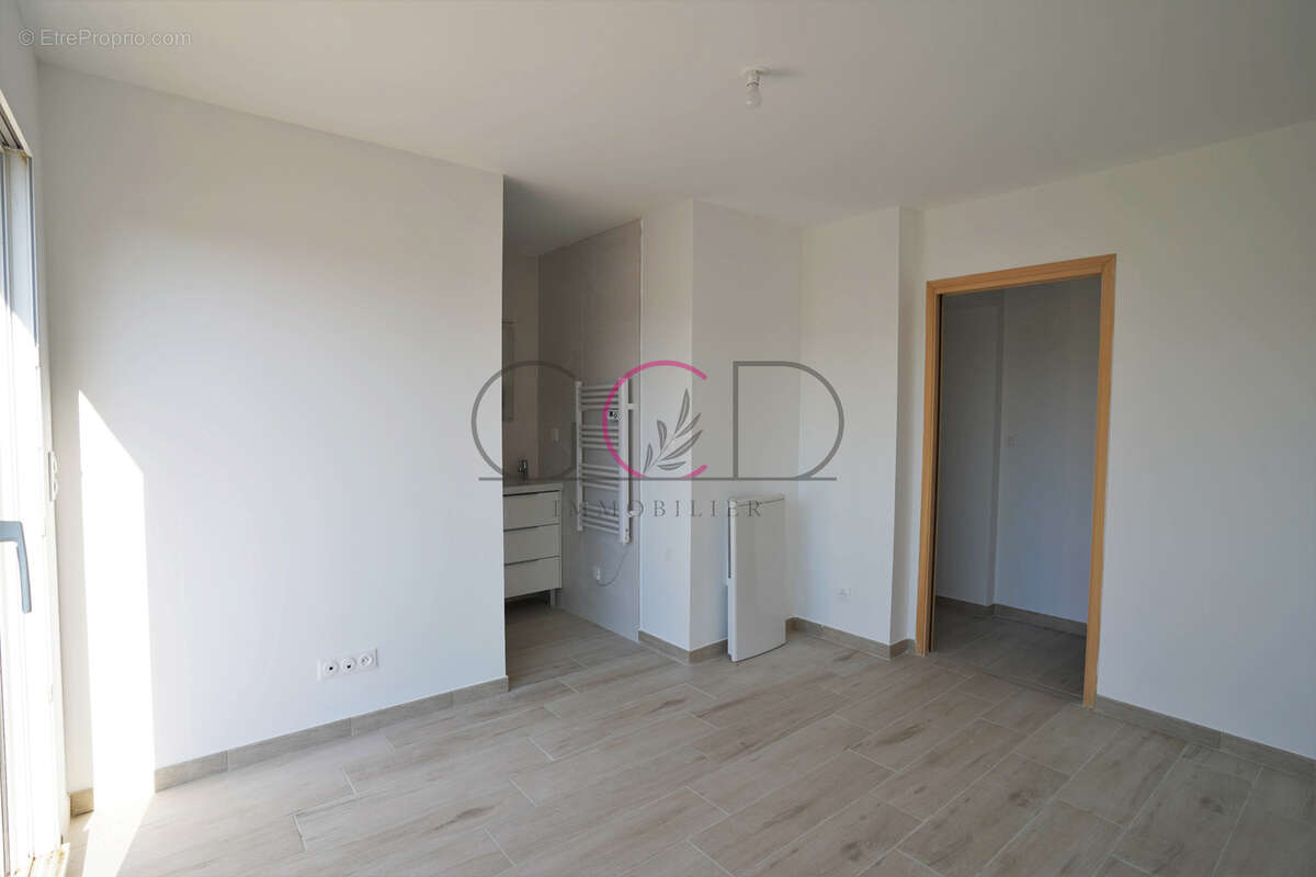 Appartement à VENTABREN