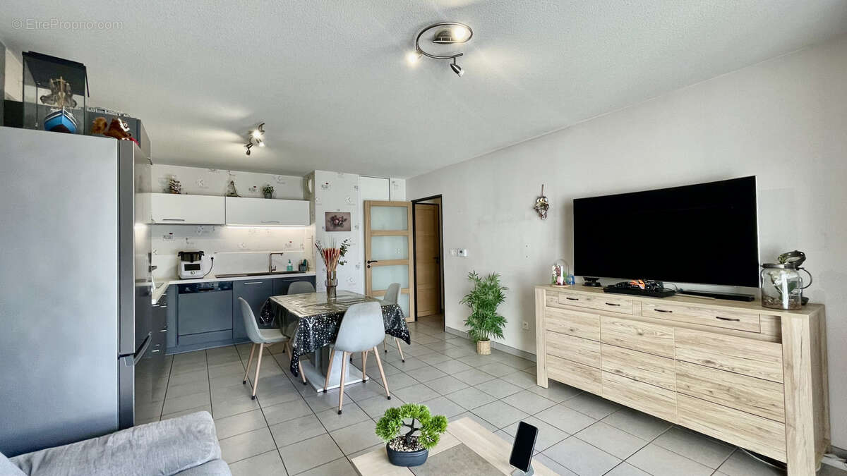Appartement à BRON