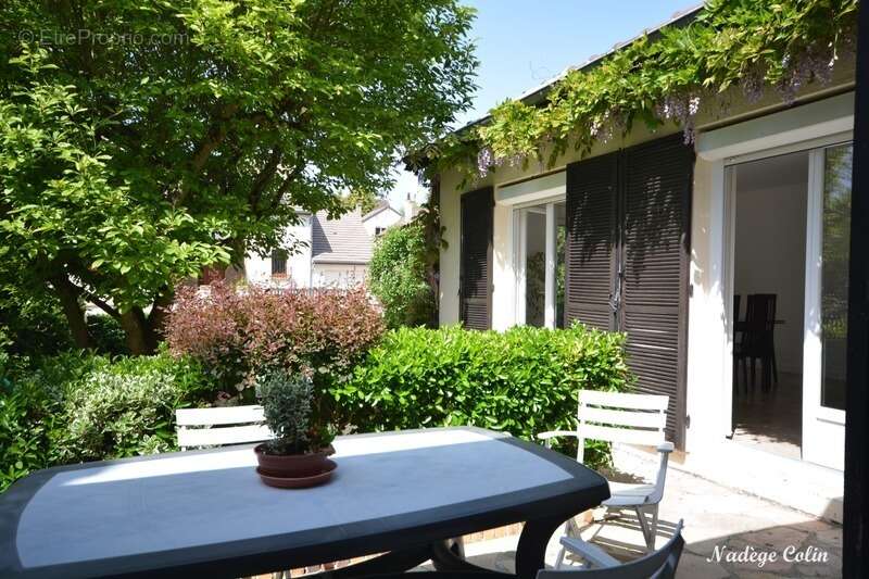 Maison à SAINT-REMY-LES-CHEVREUSE