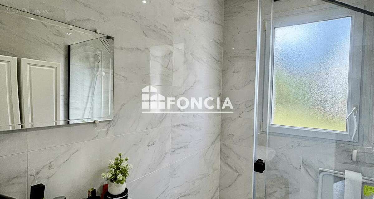 Maison à SAINT-SYMPHORIEN