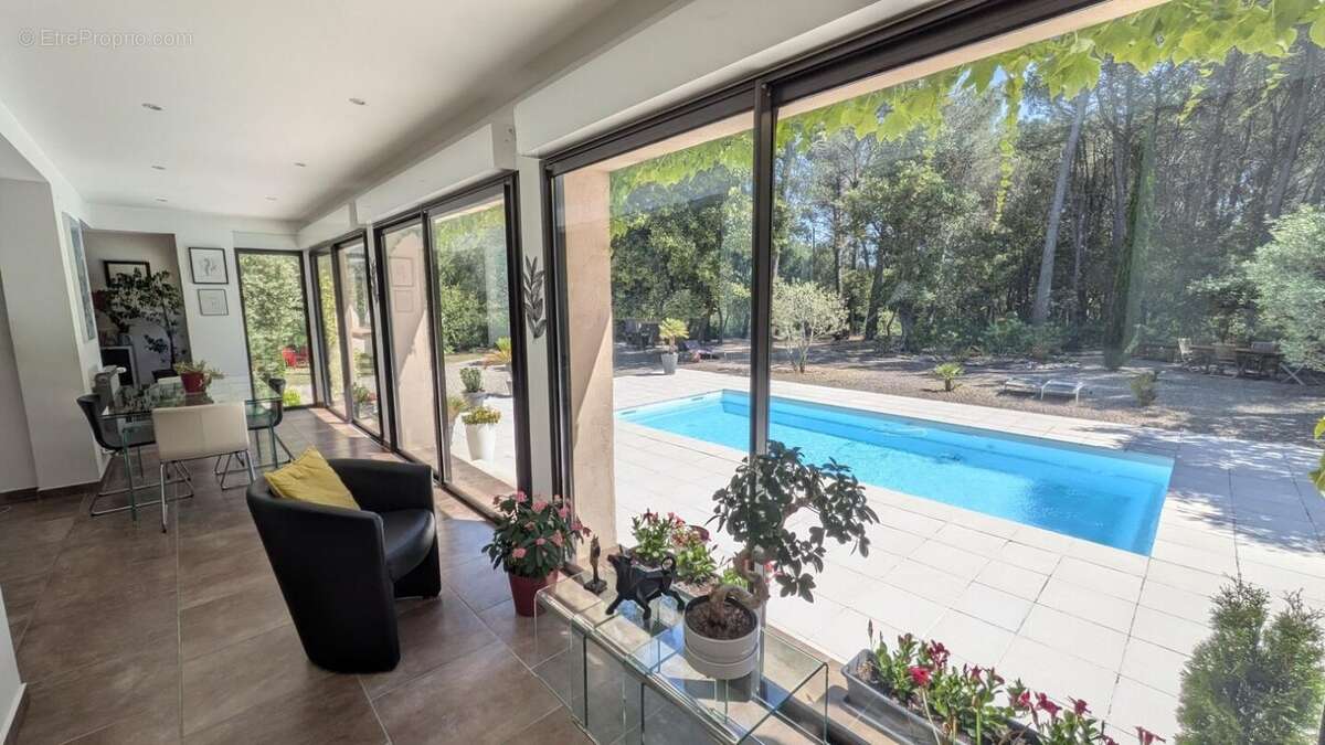 Maison à PUGET