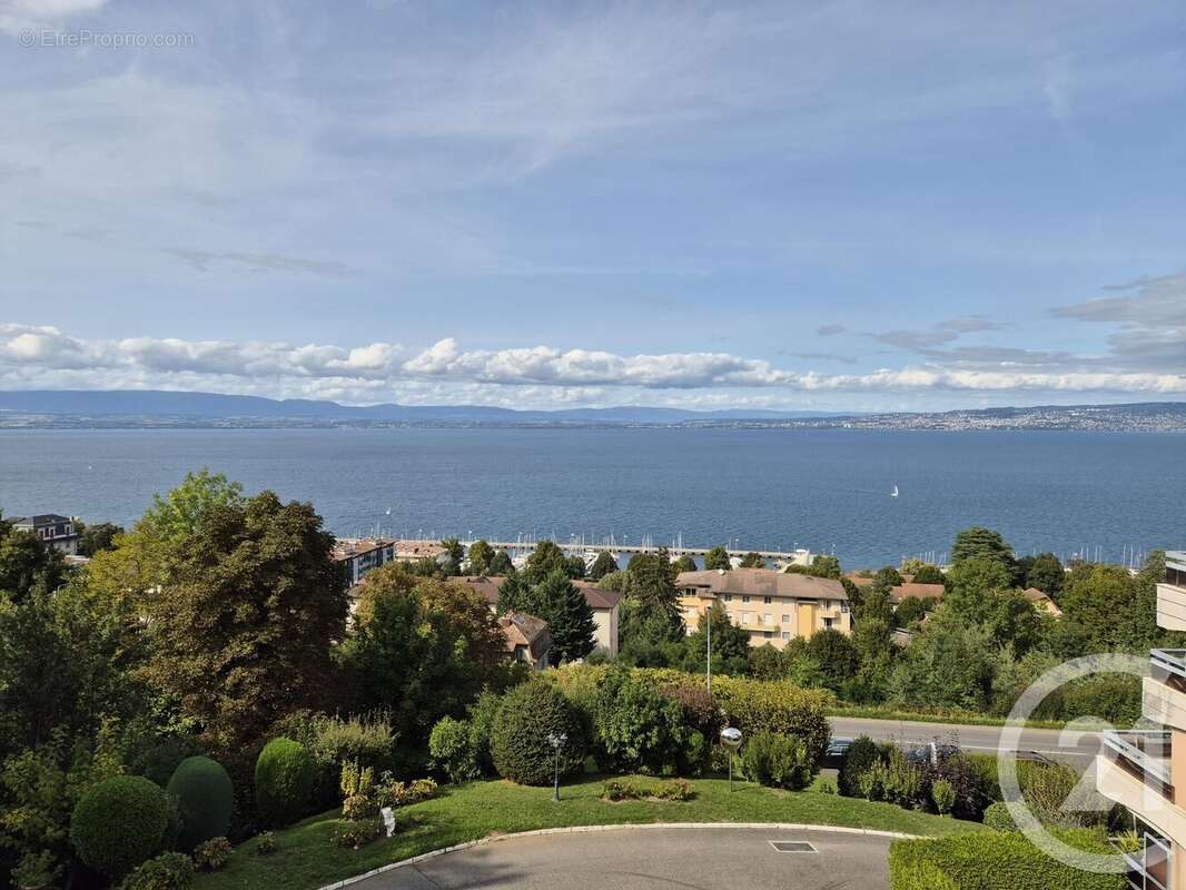 Appartement à EVIAN-LES-BAINS