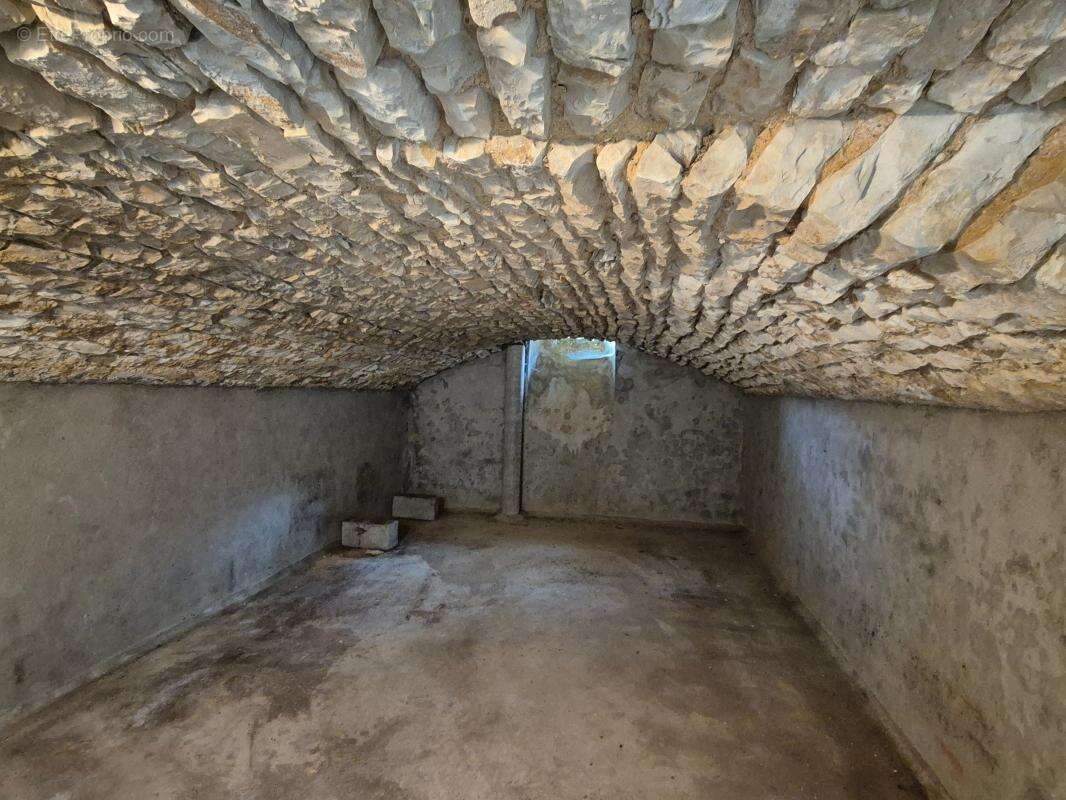 Maison à JUSSY-LE-CHAUDRIER