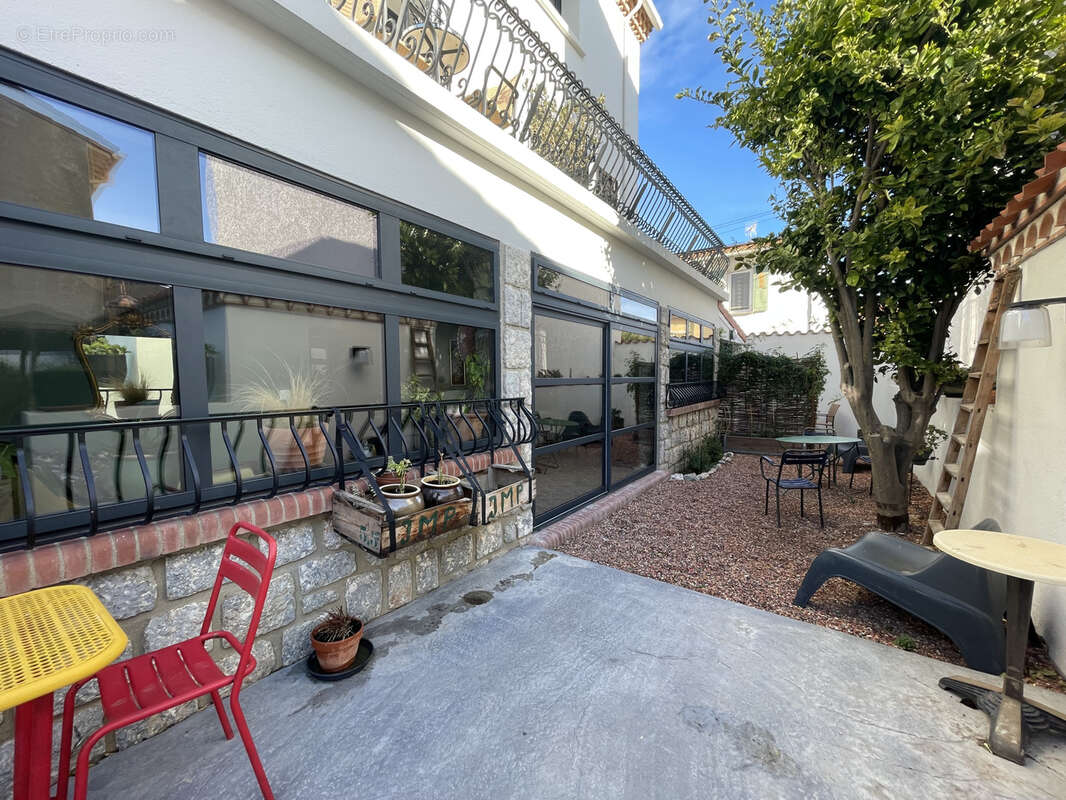 Maison à SAINT-HIPPOLYTE