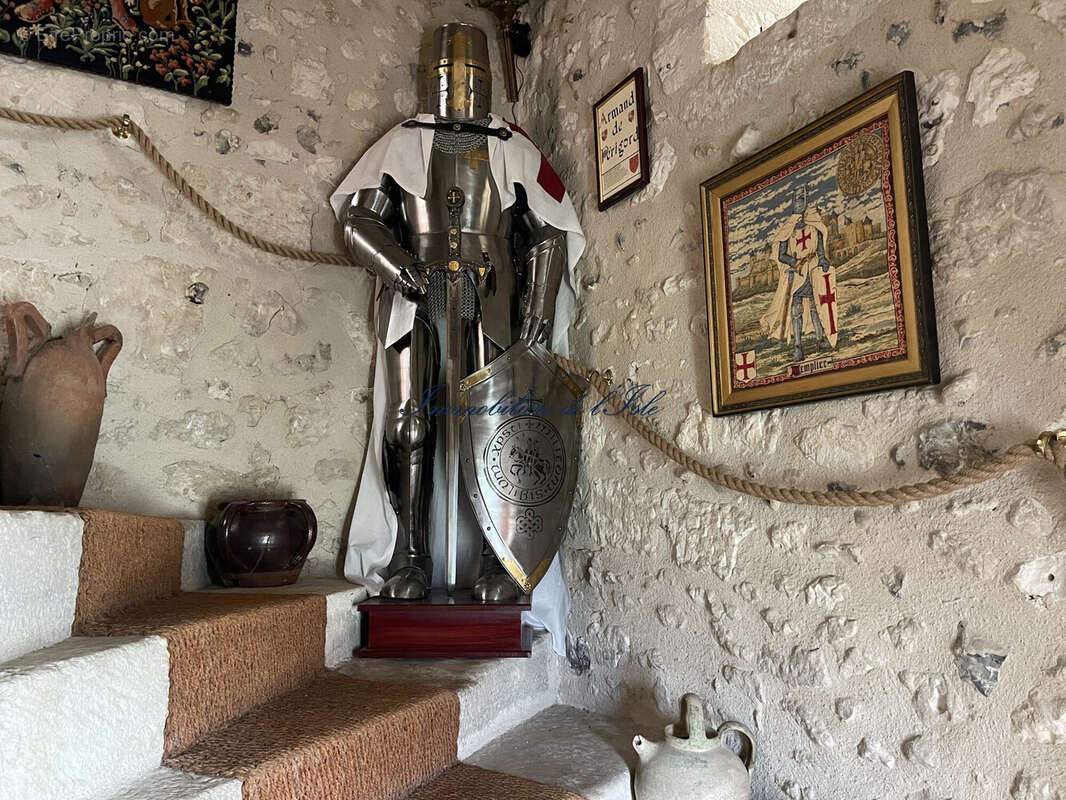 Maison à SAINT-CREPIN-D&#039;AUBEROCHE