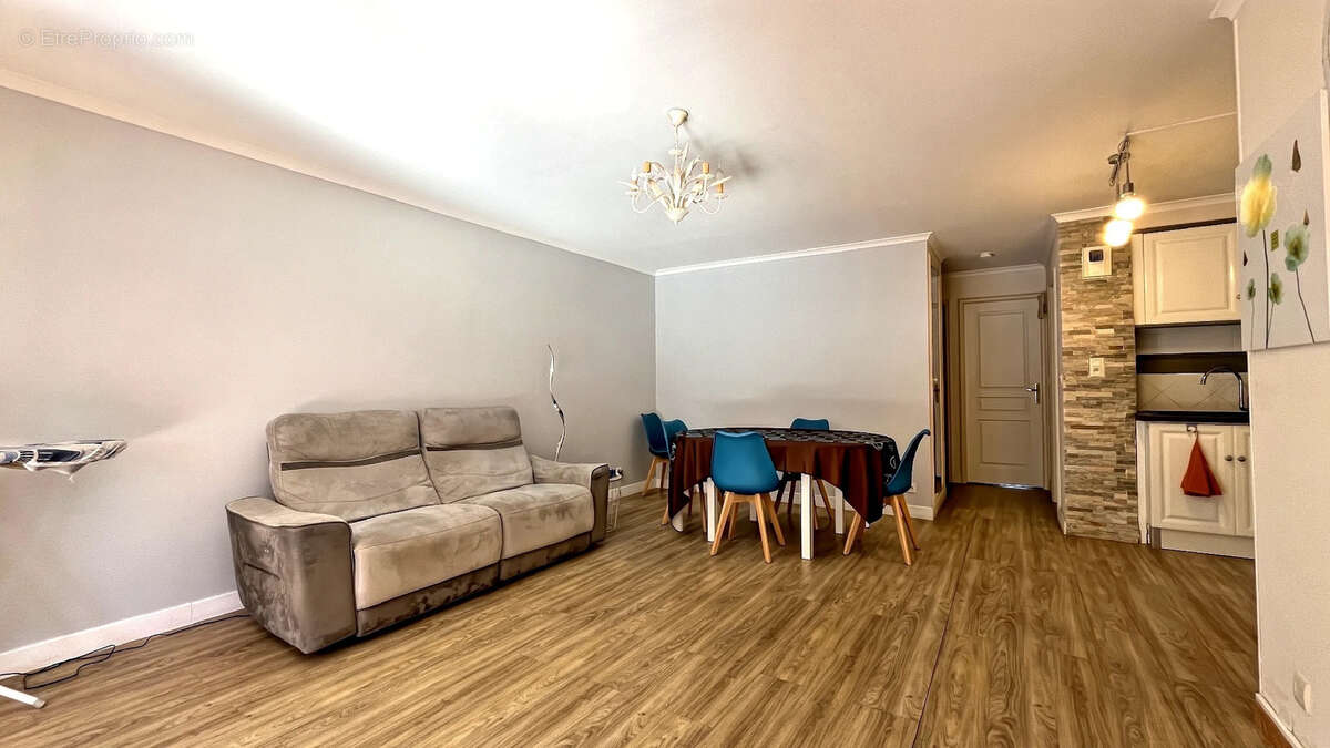 Appartement à VALRAS-PLAGE