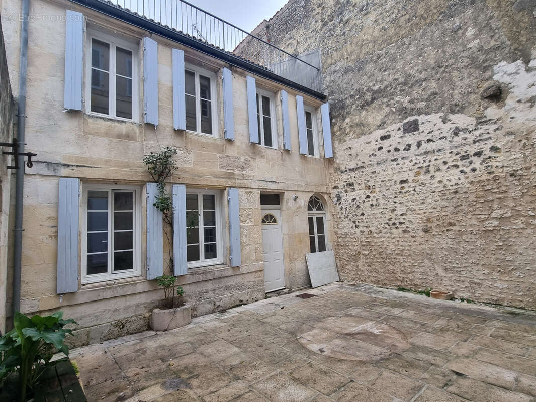 Appartement à ROCHEFORT