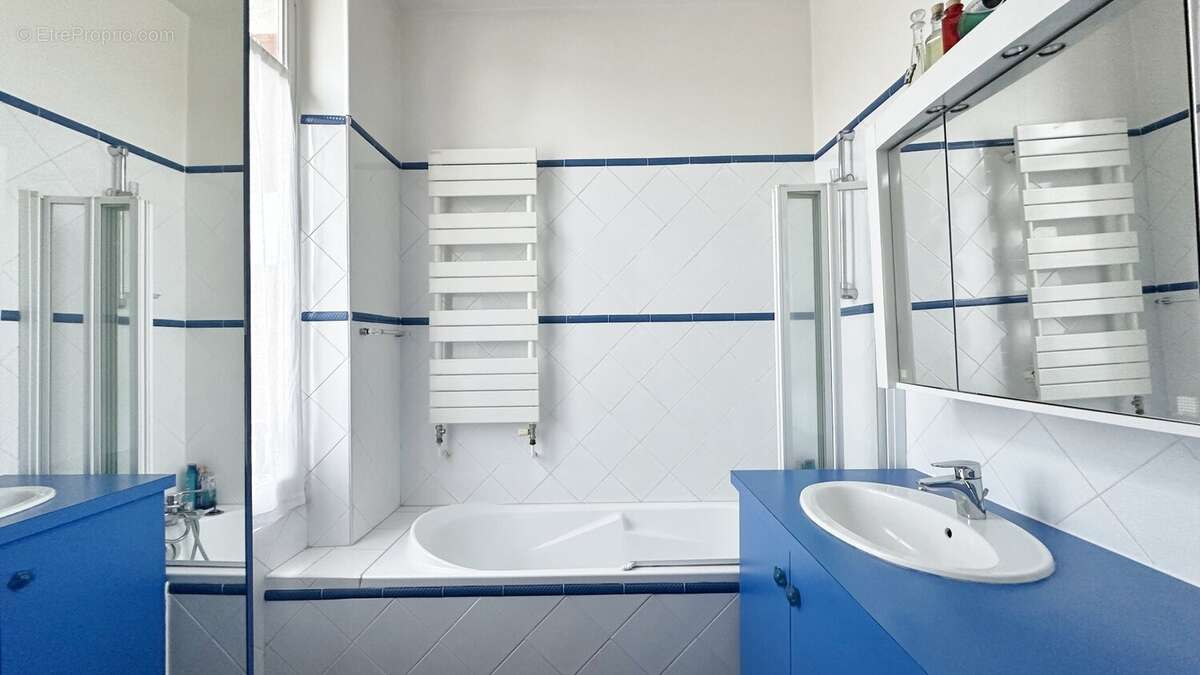 Maison de maitre de type t8 de 202 m2 avec piscine - photo 21