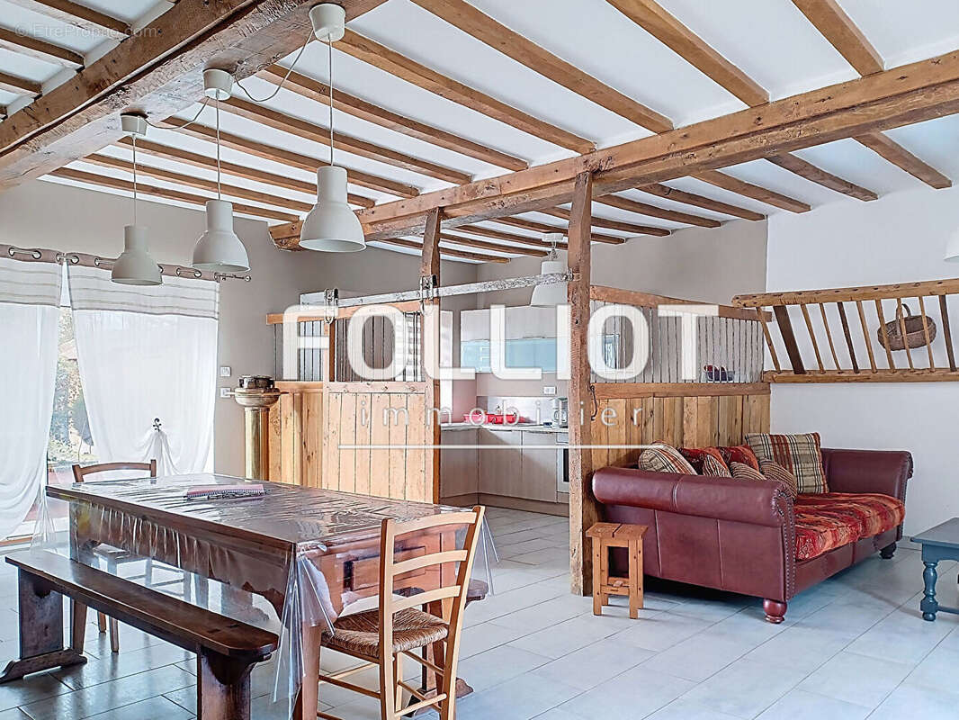 Maison à LE MONT-SAINT-MICHEL