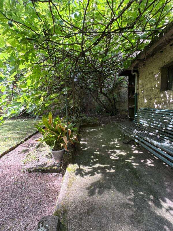 Maison à VILLEURBANNE