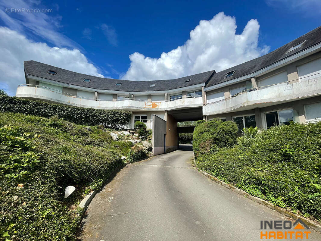 Appartement à LA MEZIERE