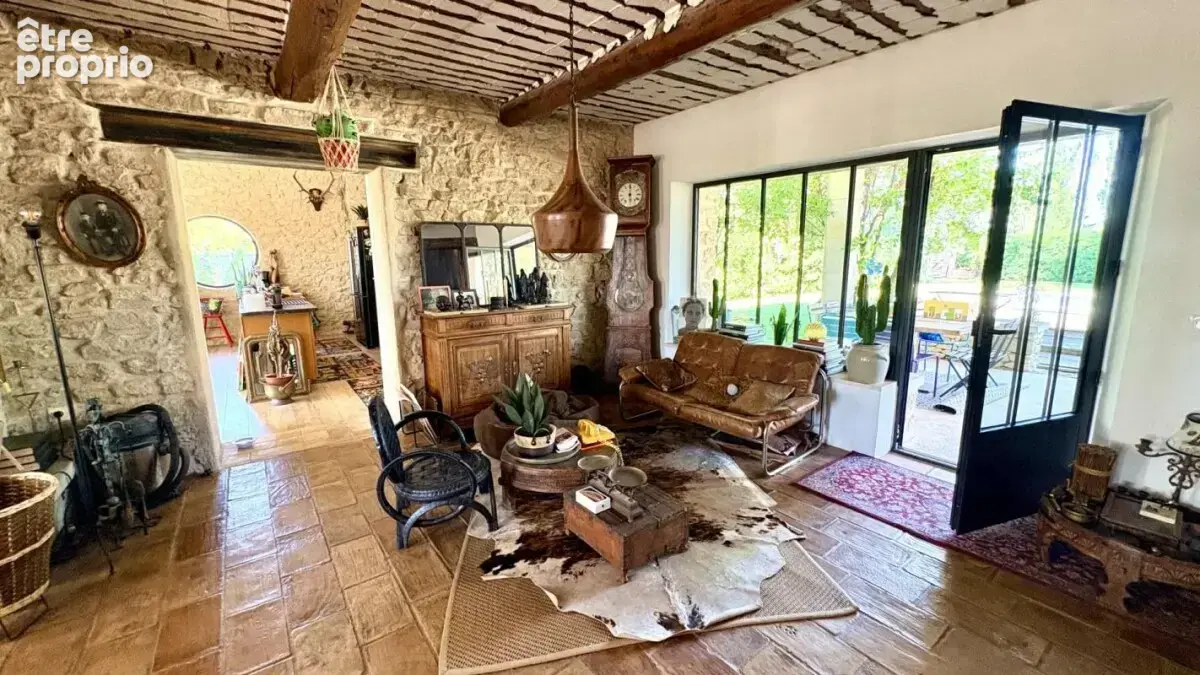 Propriété de charme et caractère a L’Isle-sur-la-Sorgue - photo 12