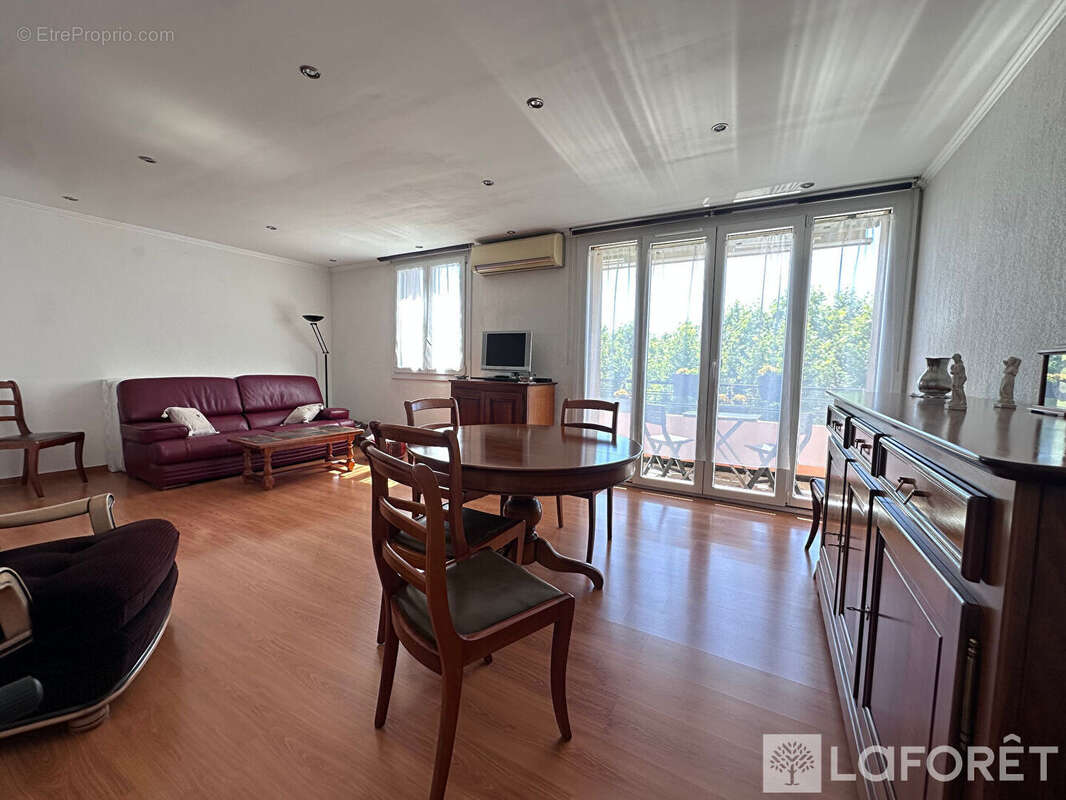 Appartement à SAINT-RAPHAEL