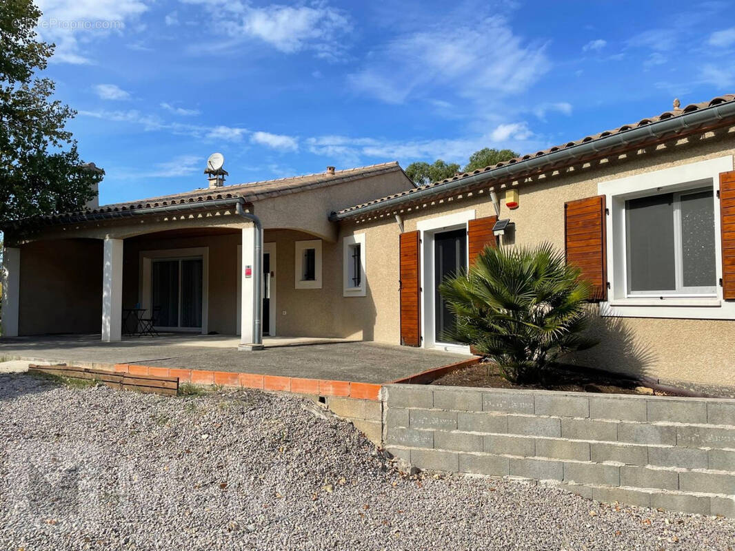 Maison à COUIZA