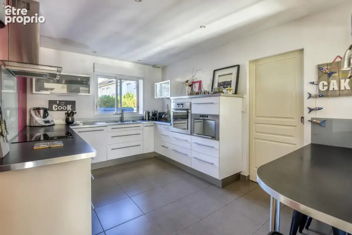 Maison 7 pièces 229 m² à vendre à Nantes (44300) - photo 4