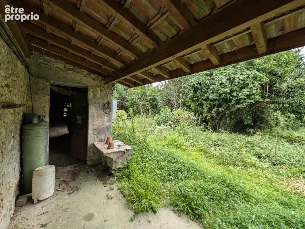 Maison à rénover 85m² avec jardin 465m² FARGUES ST HILAIRE 110 000€ - photo 8