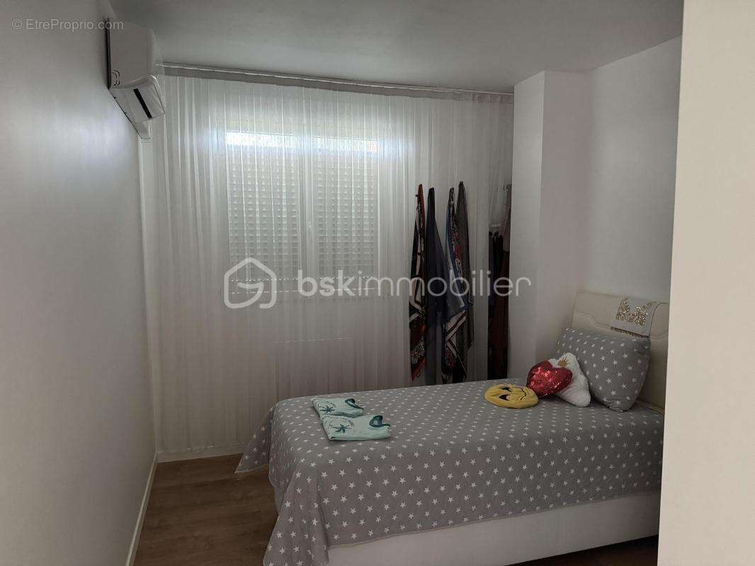 Maison 104 m² à Arveyres  - photo 8