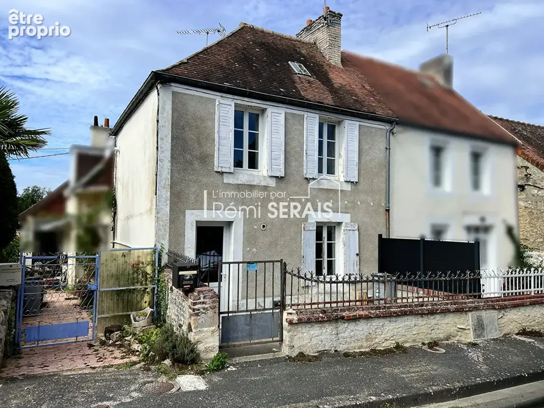 Maison à vendre à falaise - cour, potentiel et proximité du centre - photo 1