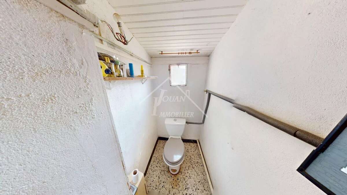 Maison à BELLENAVES