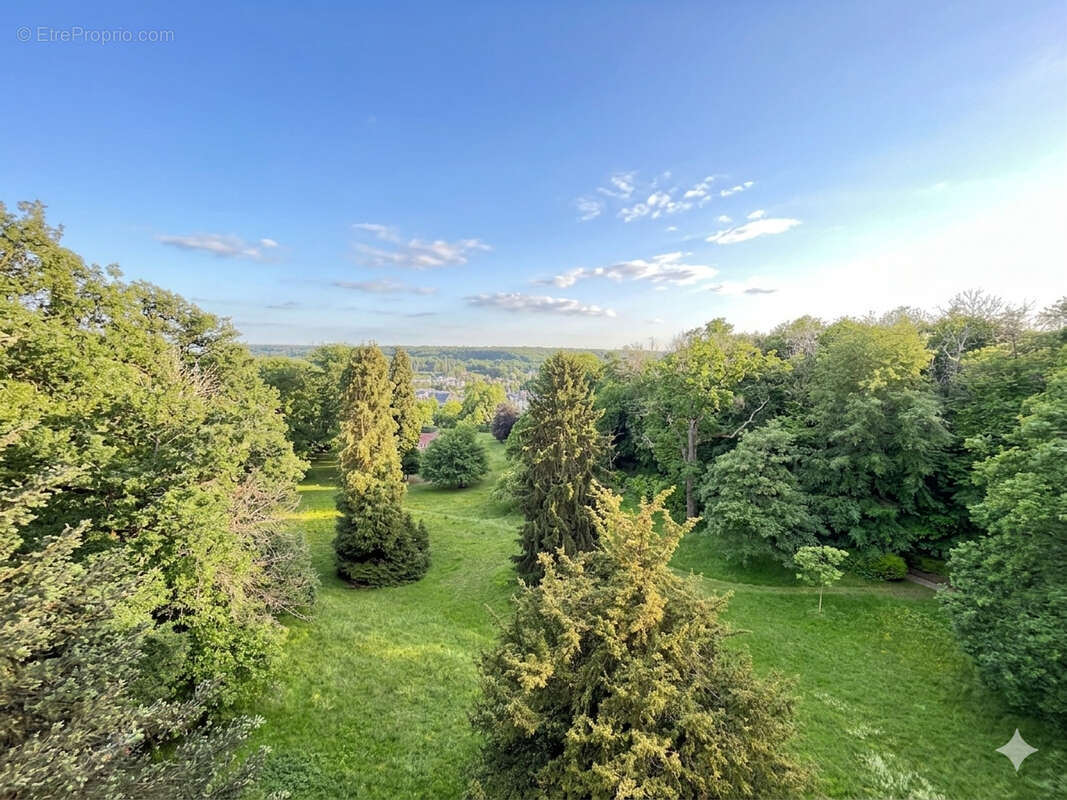 Appartement à VAUCRESSON