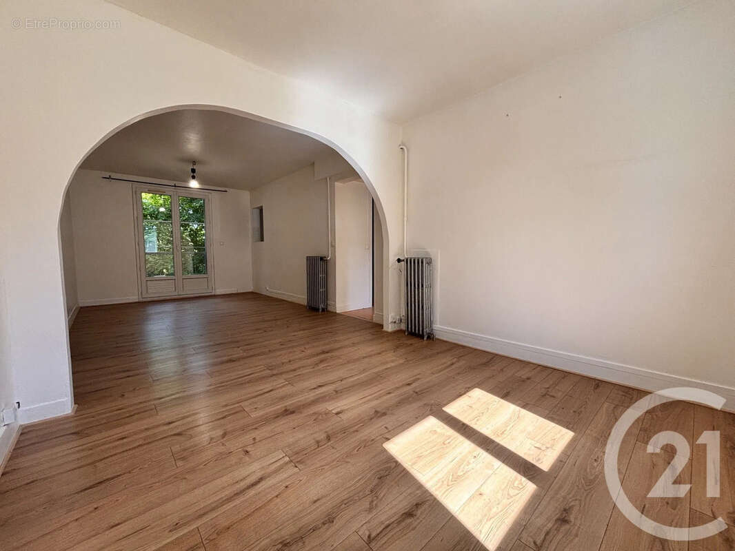 Appartement à AVON