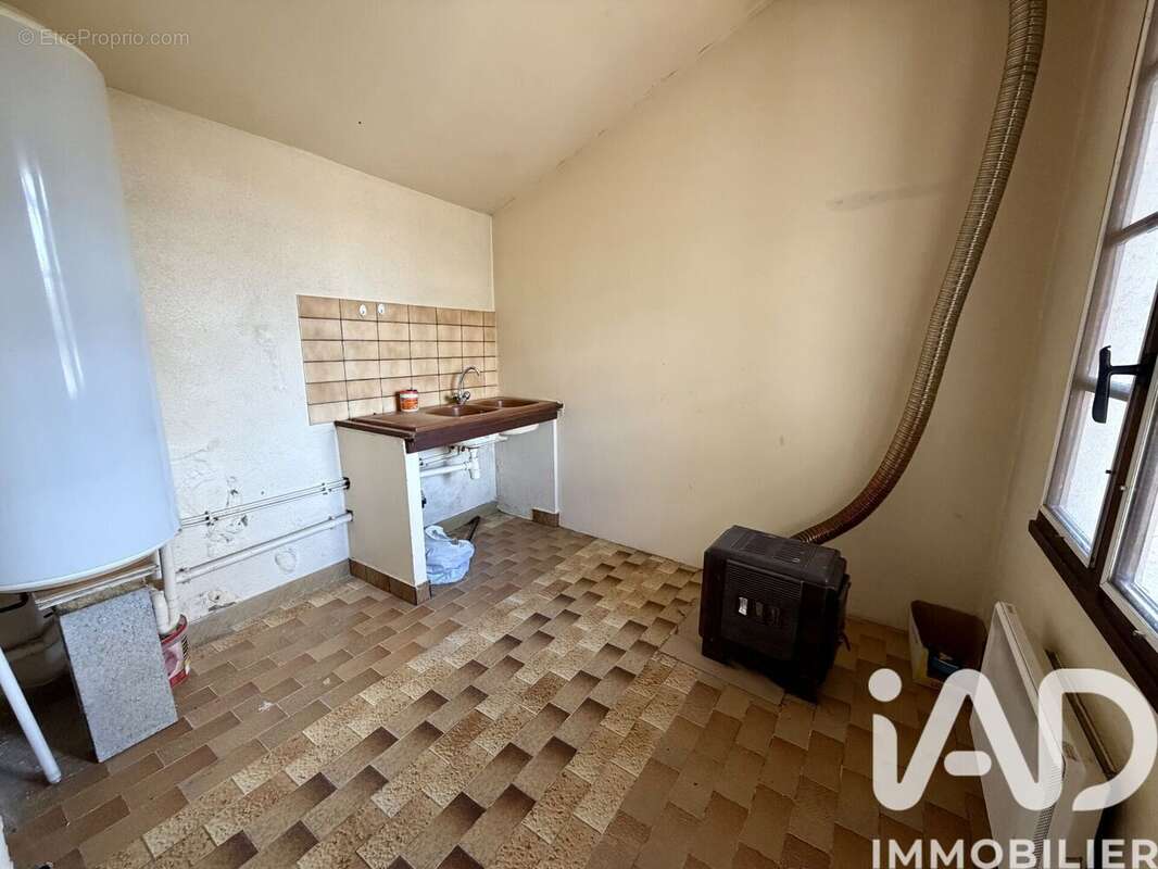 Photo 8 - Maison à FAYE-L'ABBESSE
