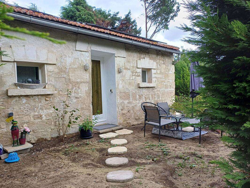 Maison à BLERANCOURT