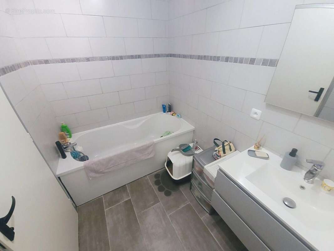 Photo 8 - Maison à ROUGEMONTIERS