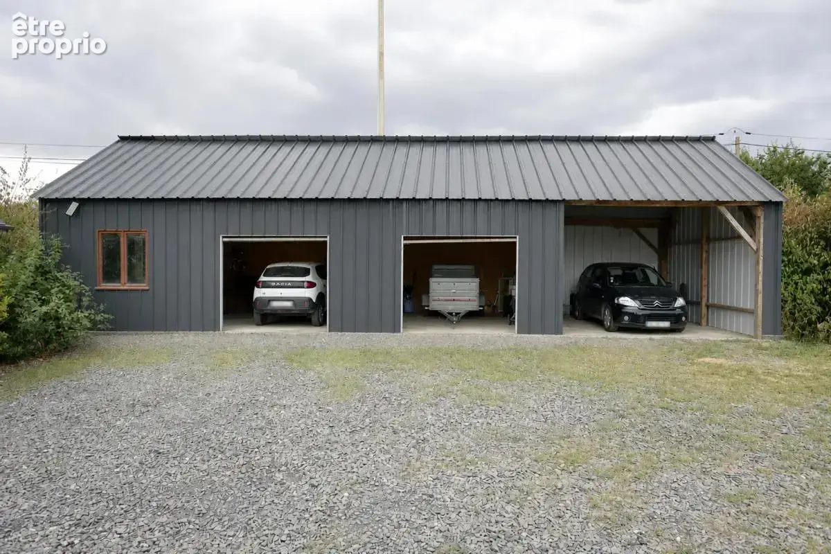 Maison de 194 m2 - 5 pièces - Martigné-Ferchaud - photo 14