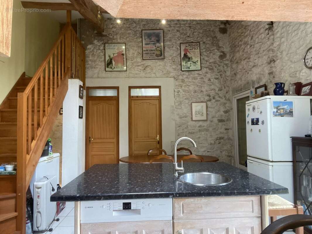 Maison à SAINTE-RAMEE