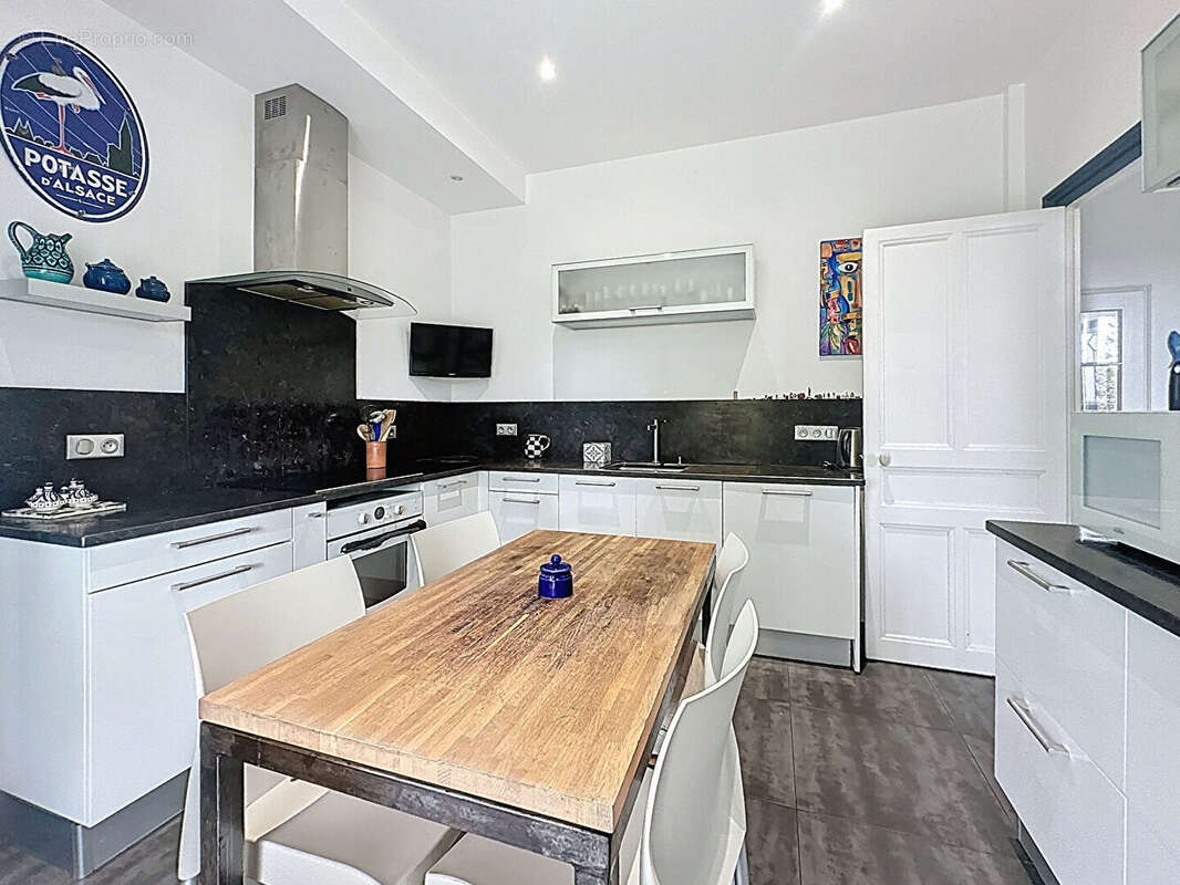 Maison à NUITS-SAINT-GEORGES