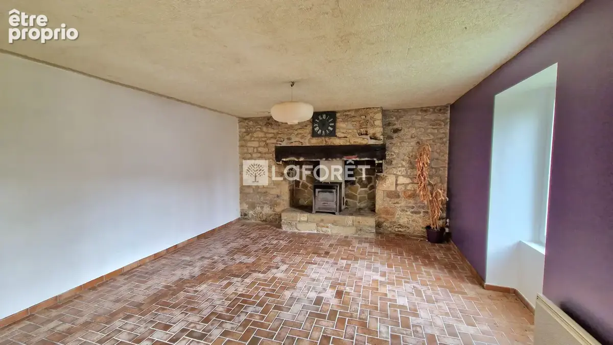 Maison COMBRIT 6 Pièces 205 m² - photo 4