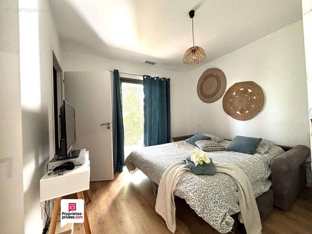 Maison à SAINT-MATHIEU-DE-TREVIERS