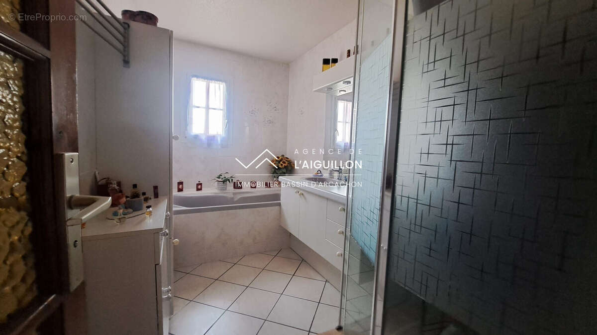 Maison à GUJAN-MESTRAS