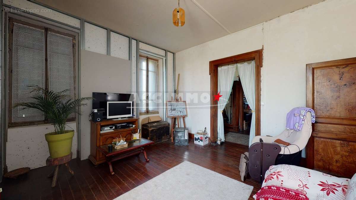 Maison à SAINT-PAUL-CAP-DE-JOUX