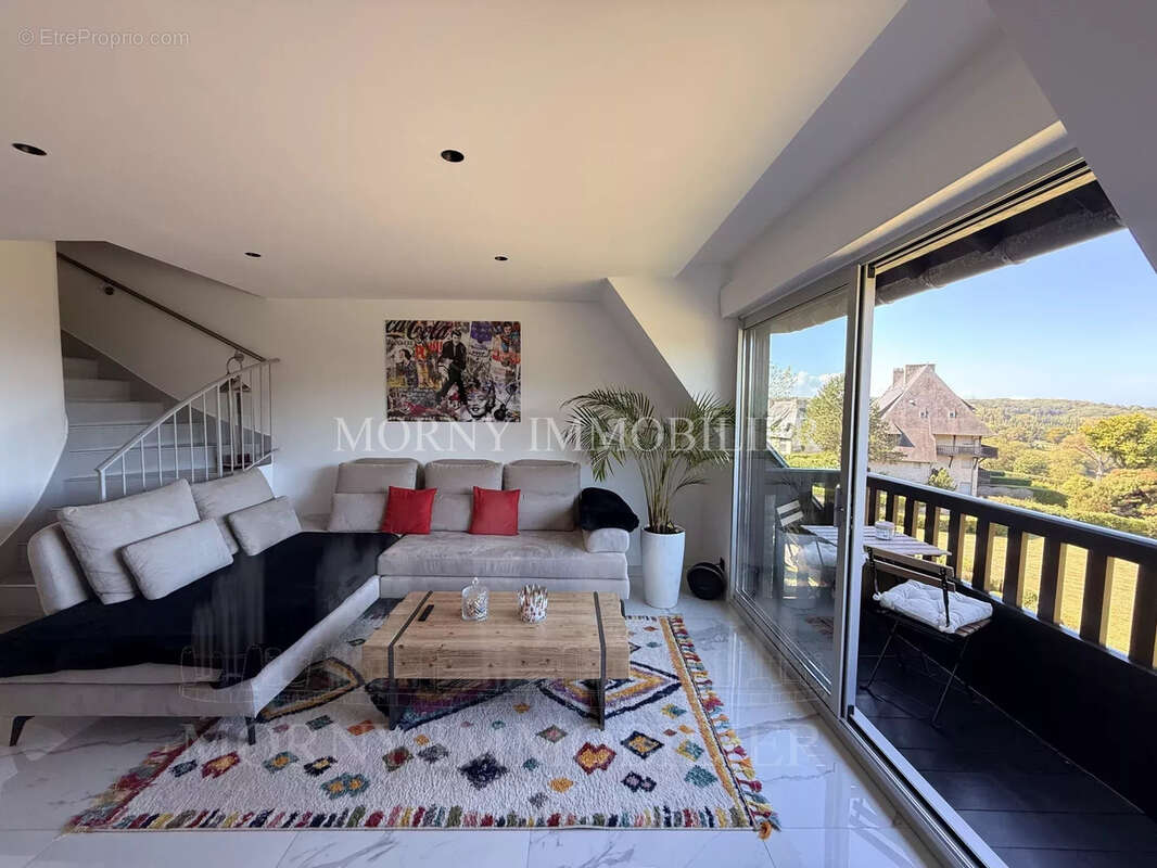 Appartement à TOURGEVILLE