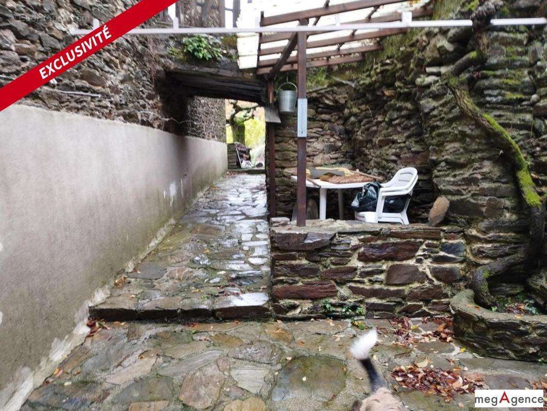 Maison à SAINT-ANDRE-DE-VALBORGNE