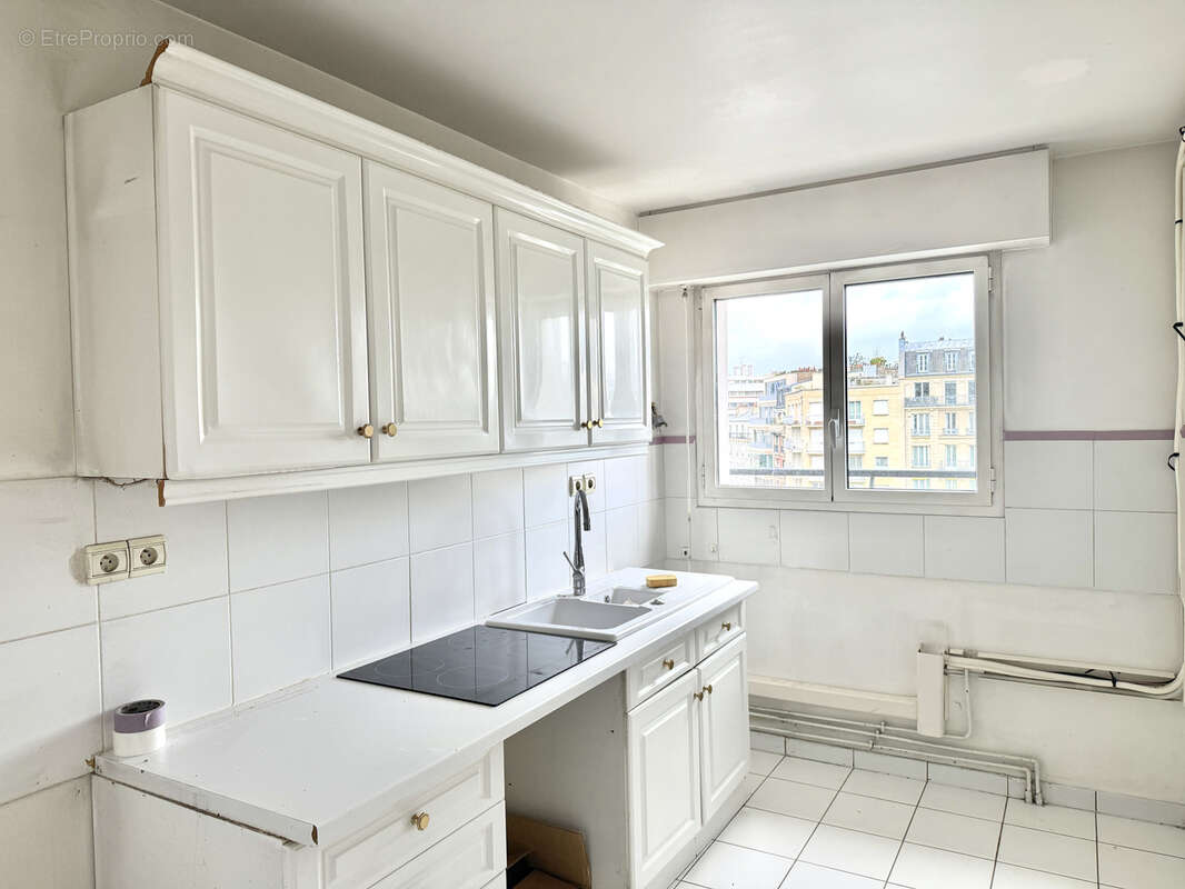 Appartement à PARIS-12E