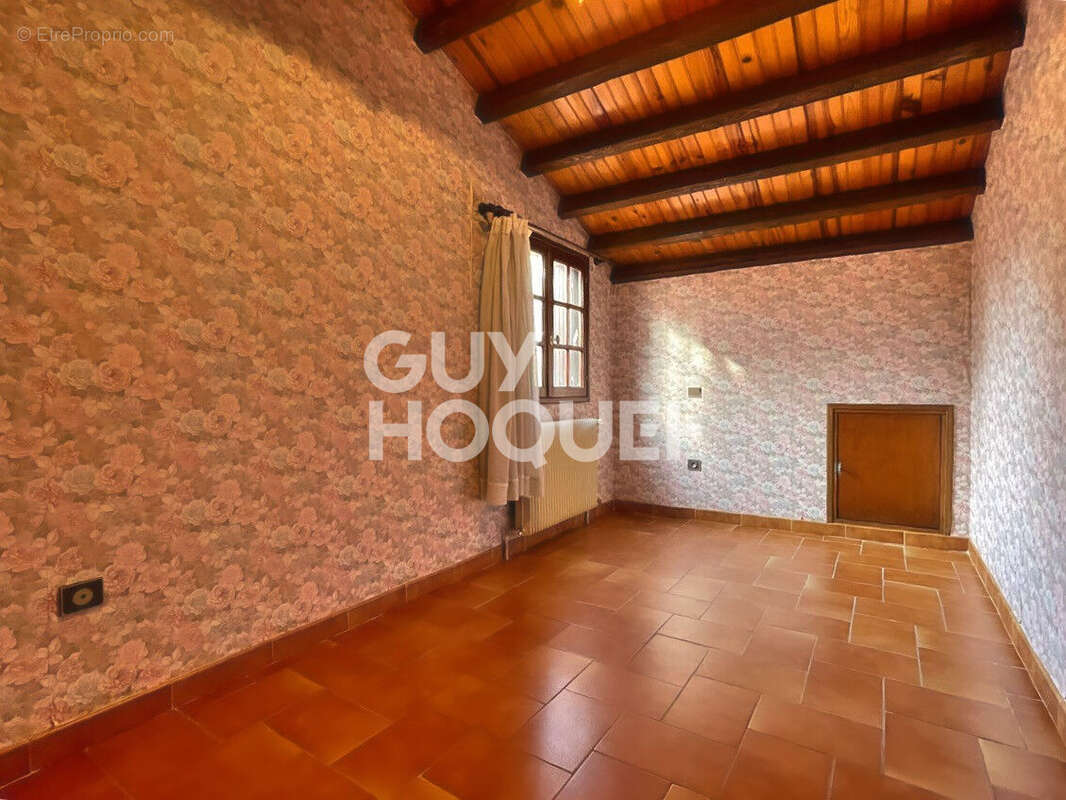 EXCLUSIVITE - A vendre à PERPIGNAN (66000) - MAISON T4 avec Jardin et Garage quartier TORCATIS - photo 12