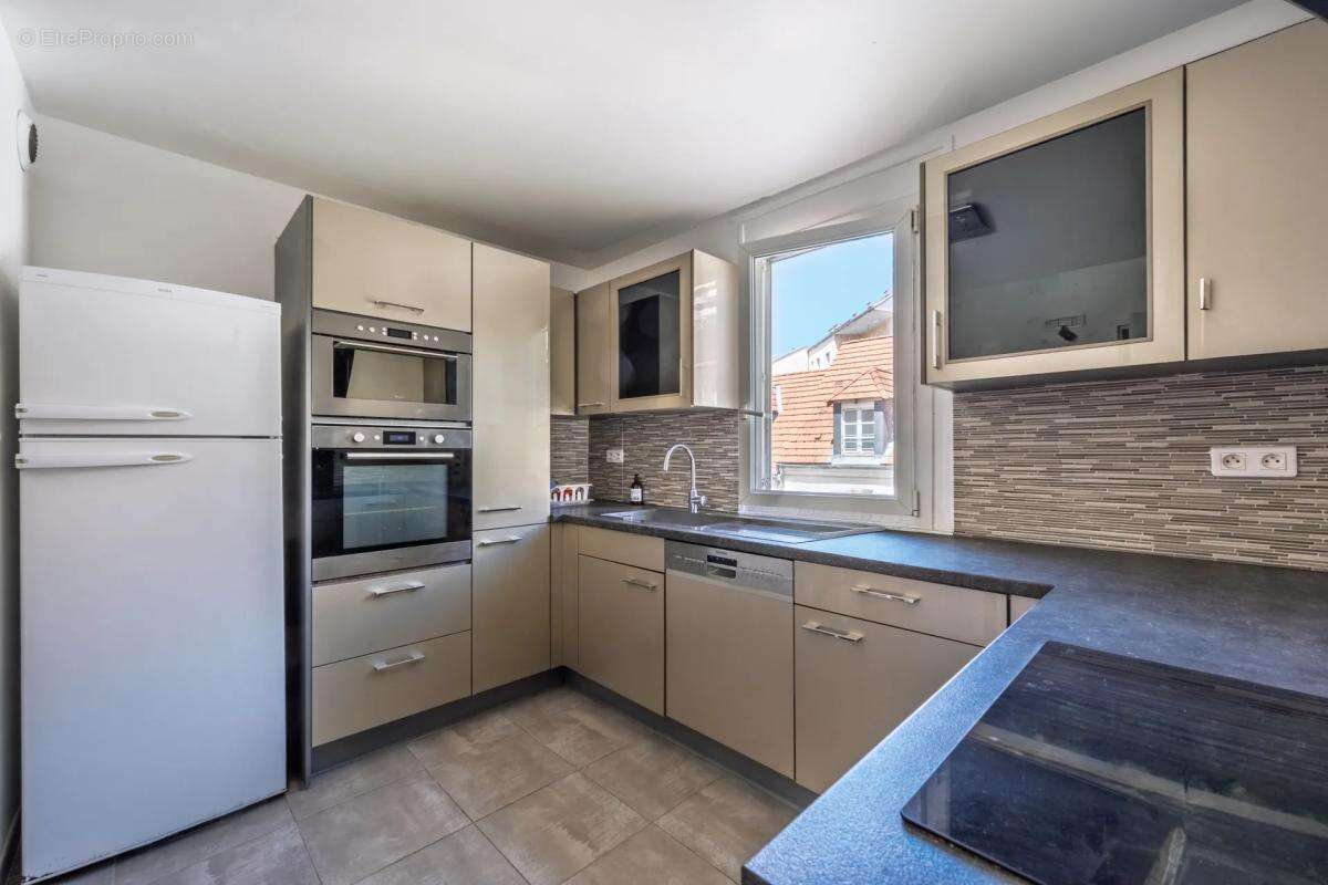 Appartement à SEVRES